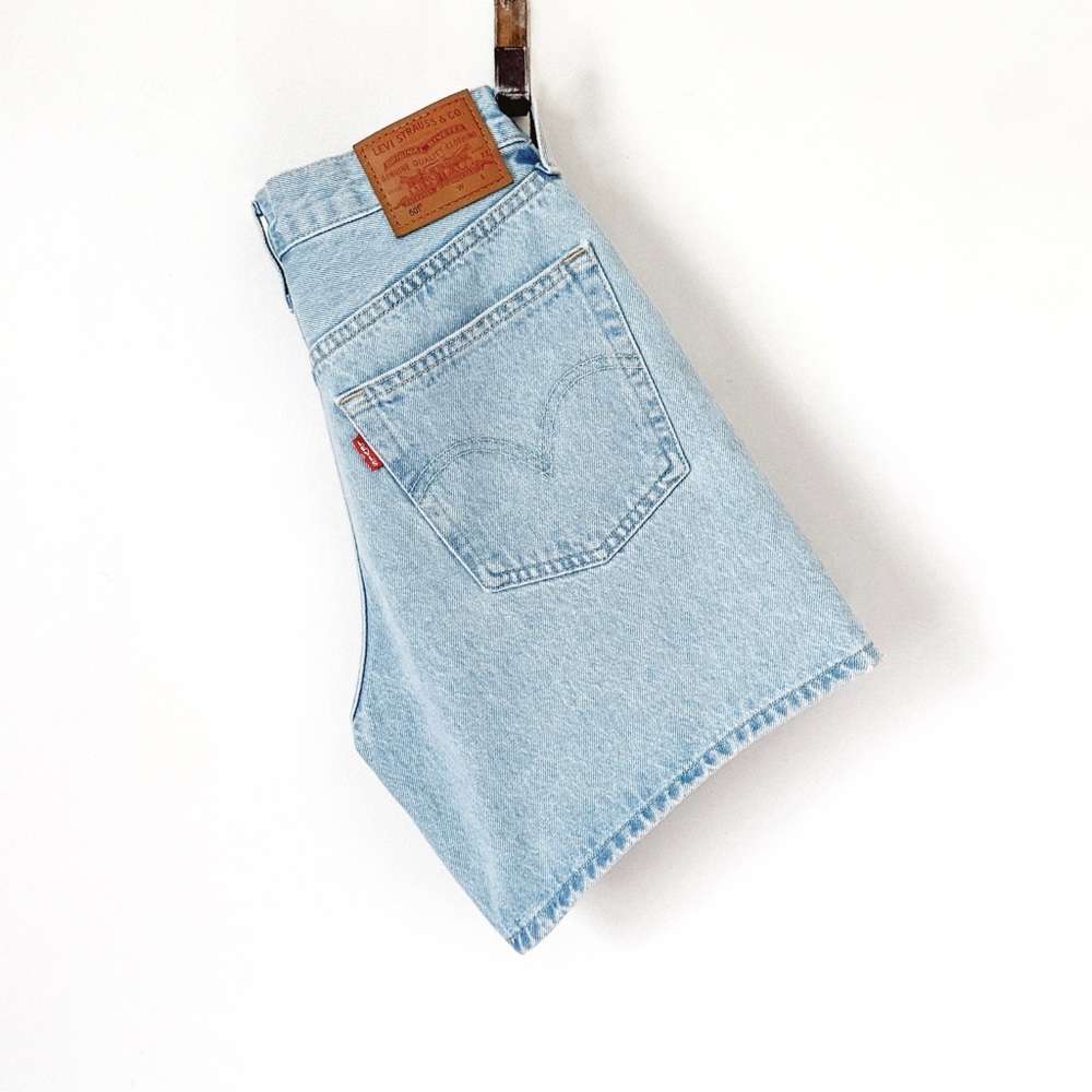 Levi 501s - Picture 2 of 4